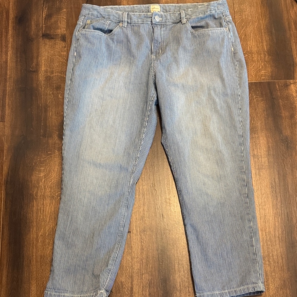 G.H. Bass & Co. Women's Cotton Blue Striped Cropped Jeans